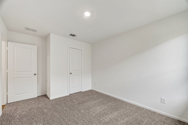 Building Photo - 3529 Longhorn Vly St