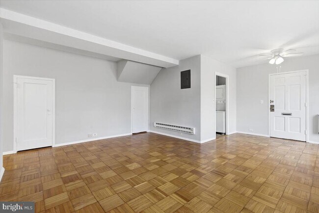 Building Photo - 1737 Preston Rd