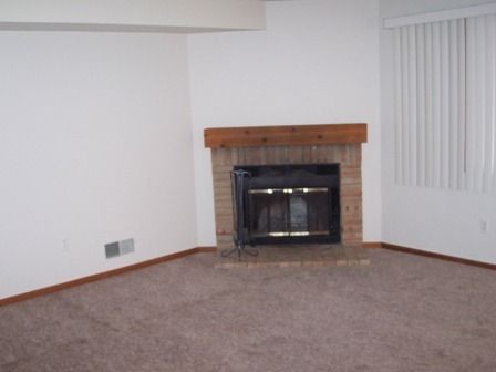 Building Photo - 4751 Circle Shore Dr SE