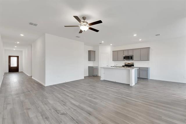 Building Photo - 524 Ranchito Pass