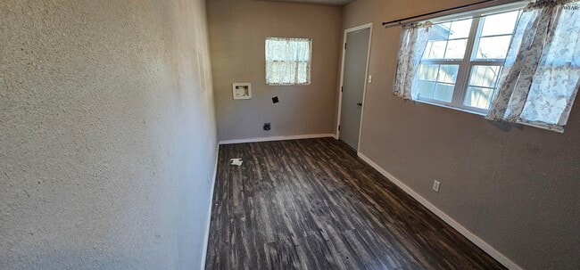Building Photo - 5110 Rock Point St