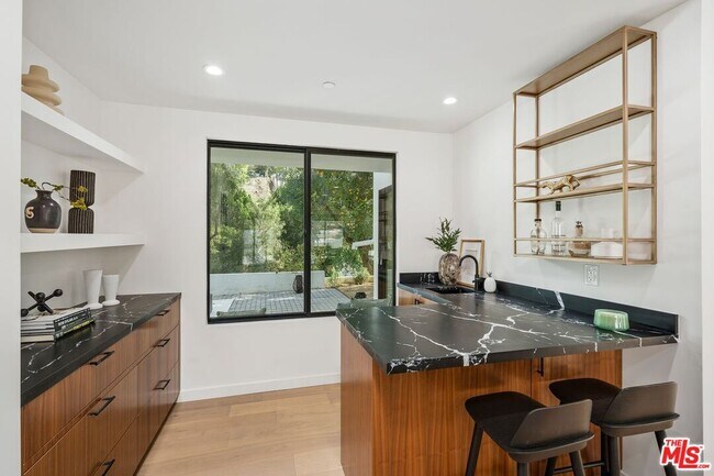 Building Photo - 4545 Balboa Ave