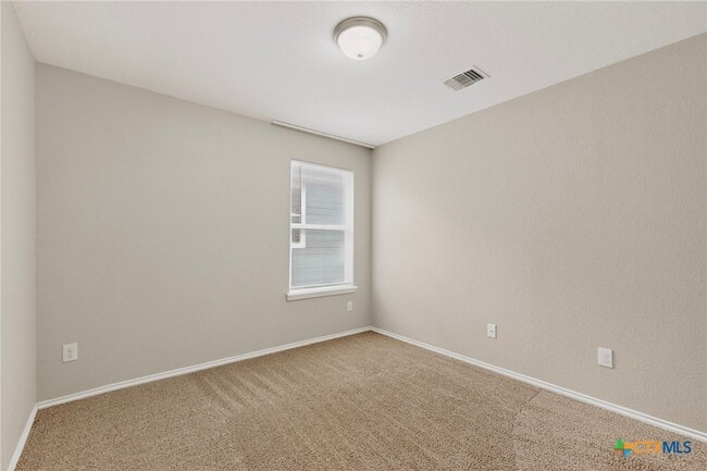 Building Photo - 429 Sheepshank Dr
