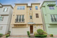 Building Photo - 2820 Sherwin St