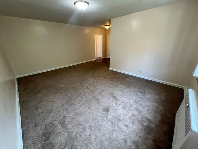 Building Photo - 63-11 110th St