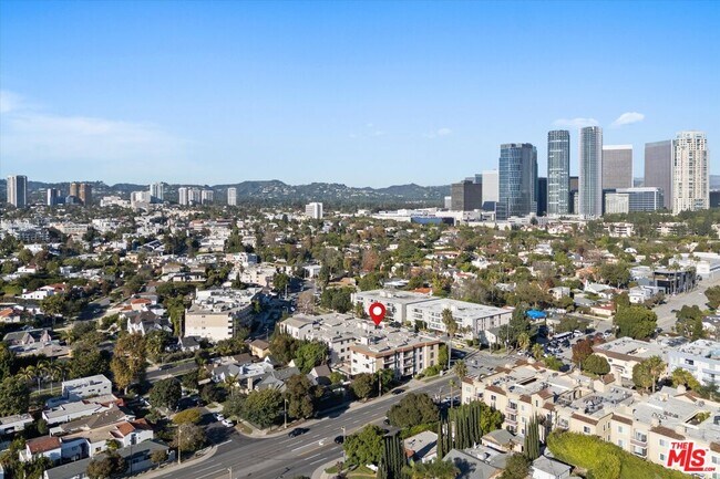 Building Photo - 2175 S Beverly Glen Blvd