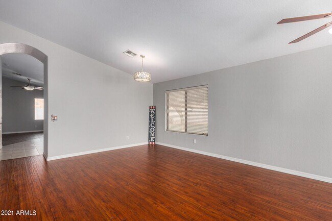Building Photo - 12328 W Medlock Dr