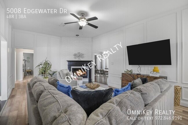 Building Photo - 5008 Edgewater Dr