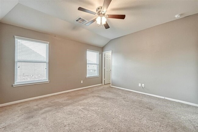 Building Photo - 2561 Magnolia Fair Way