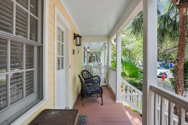 Building Photo - $5400 - Furnished 7-month rental Private Pool! 2 Bedroom / 2.5 Bathroom