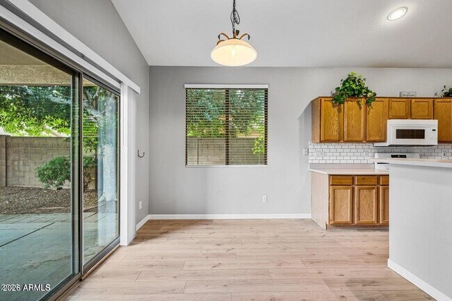 Building Photo - 9231 W Salter Dr