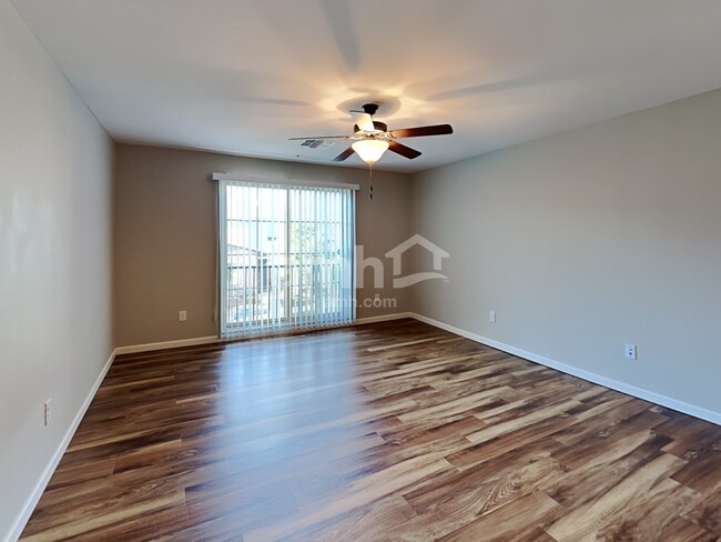 Building Photo - 20701 W Stone Hill Road