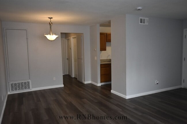 Building Photo - 4725 Hayford Way