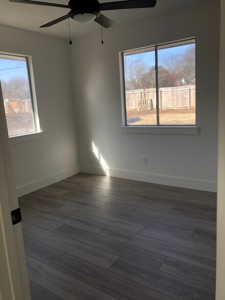 Building Photo - 7810 Copperas Dr