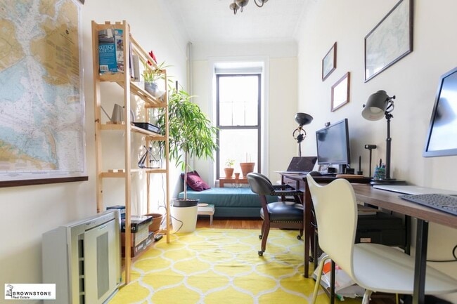 Building Photo - 63 1st Pl