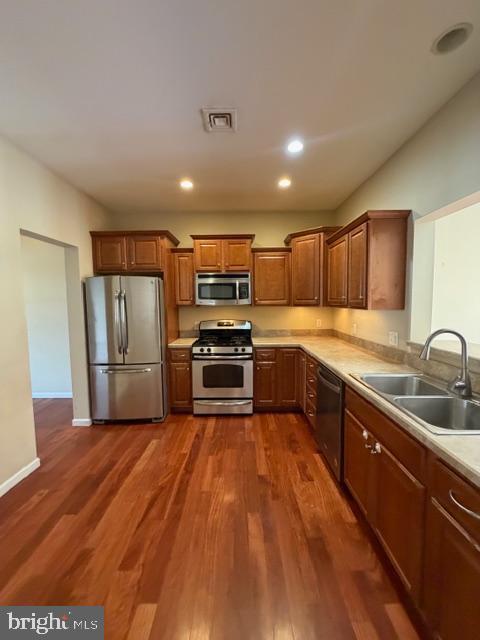 Building Photo - 688 Stoverdale Rd