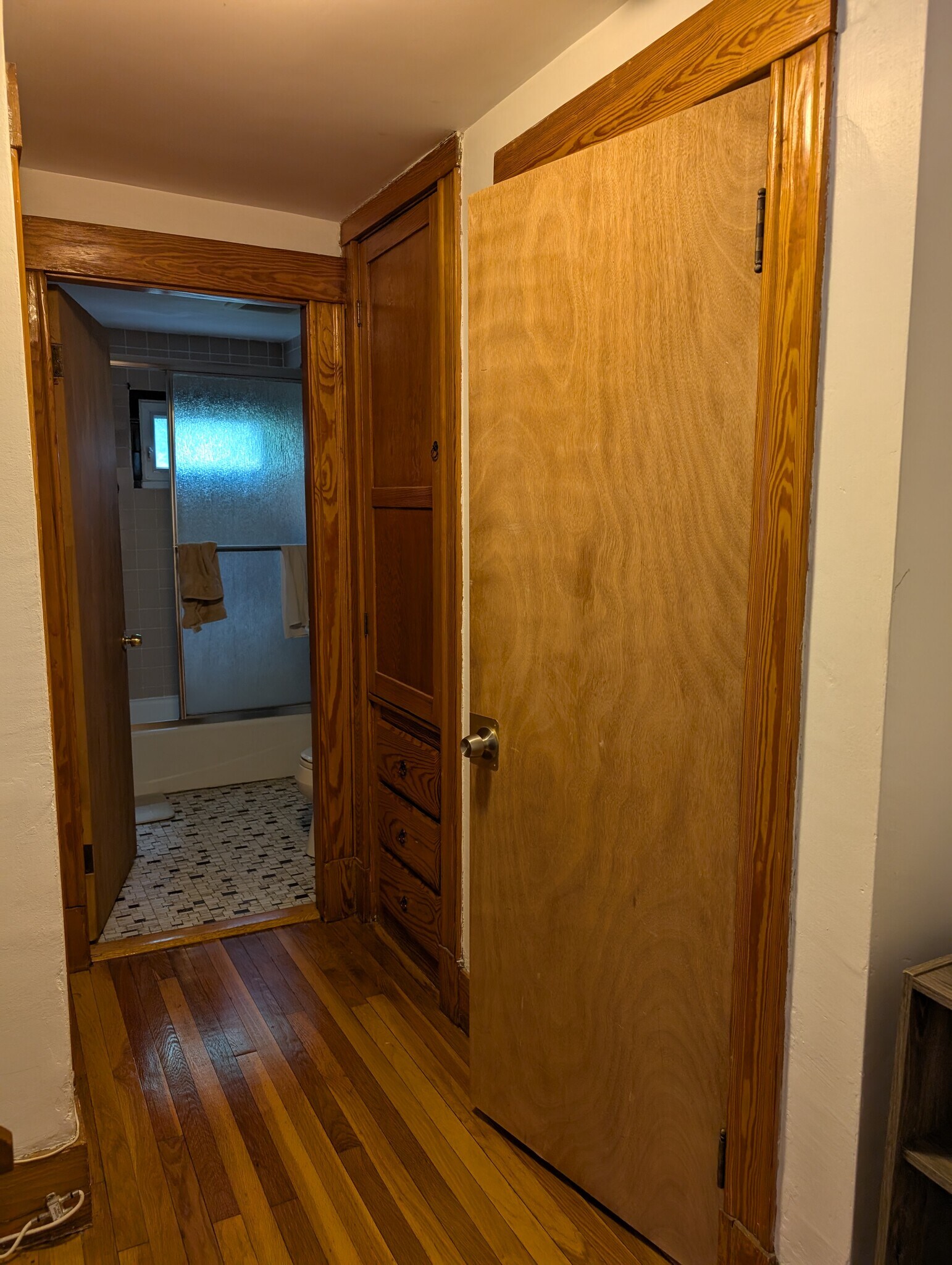 Building Photo - 27 South Crescent Circuit