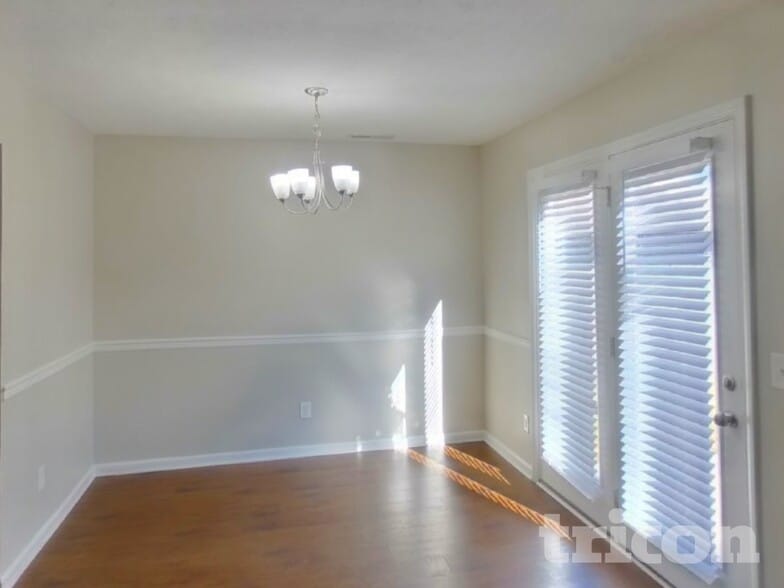 Building Photo - 916 Coolidge Ct