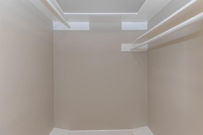 Building Photo - 9707 Timberside Dr