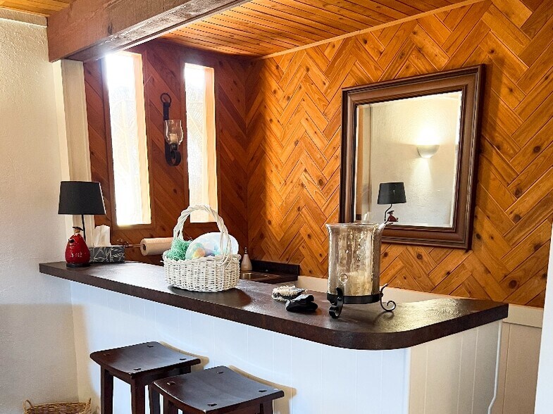 Building Photo - 4557 Tanglewood Trail