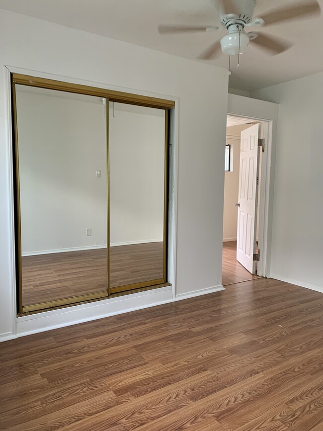 Bedroom - 1209 E Doidge Ct
