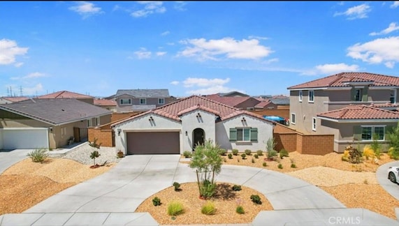 Primary Photo - 12988 Luna Rd