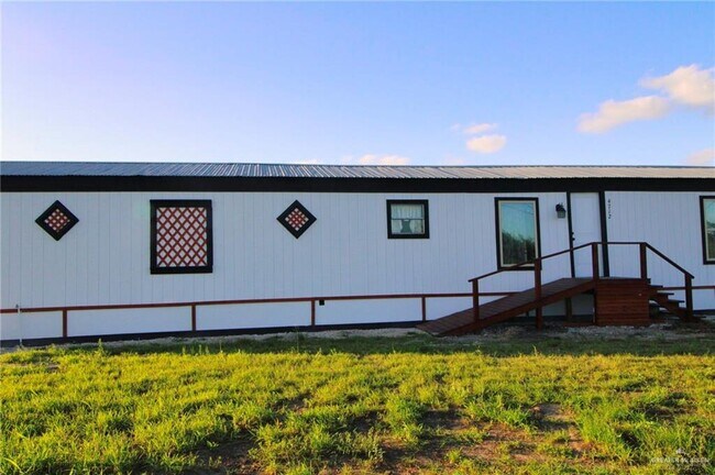 Building Photo - 19 Mile 11 N Rd
