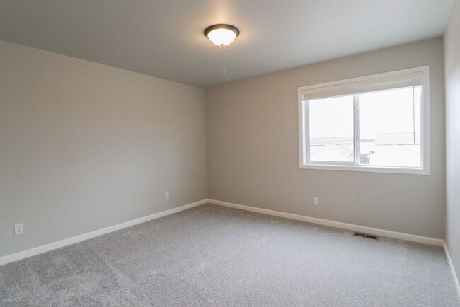 Building Photo - 6159 24th St S