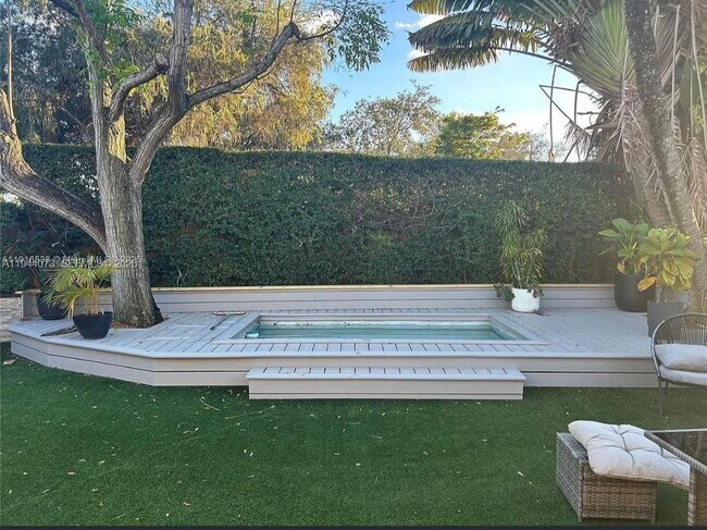 Building Photo - 5261 SW 154th Pl