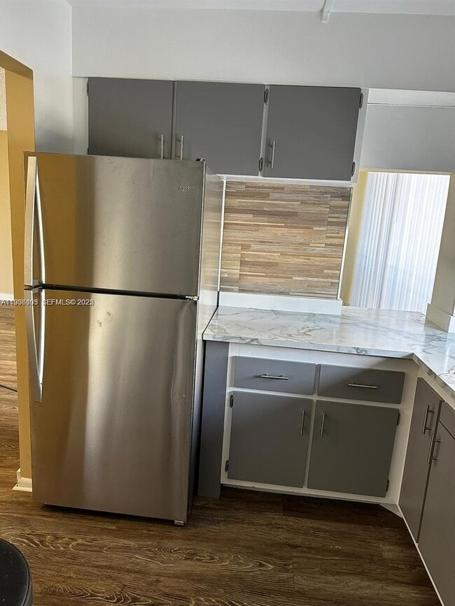 Building Photo - 16909 N Bay Rd