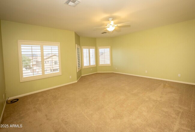 Building Photo - 42920 N Raleigh Ct