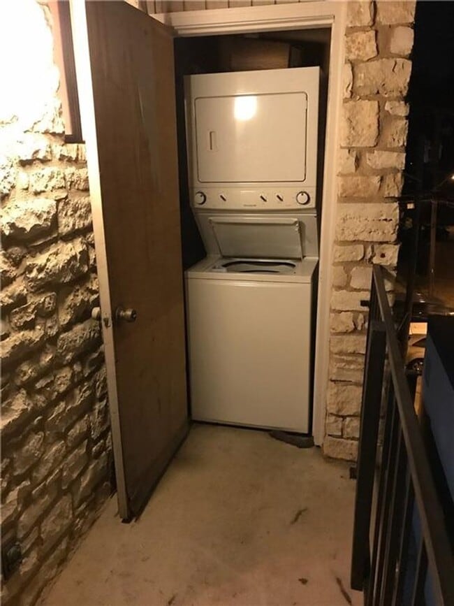 Building Photo - K227 - Salado Place #104