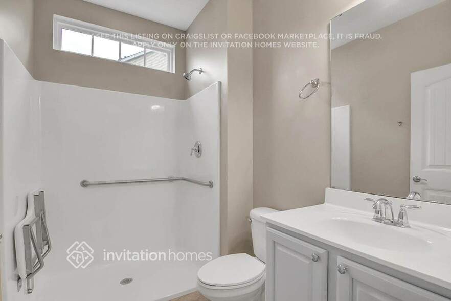 Building Photo - 816 Briana Dr