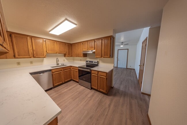 Building Photo - One Level Ranch Home - Three Bedrooms - Updated in 2024