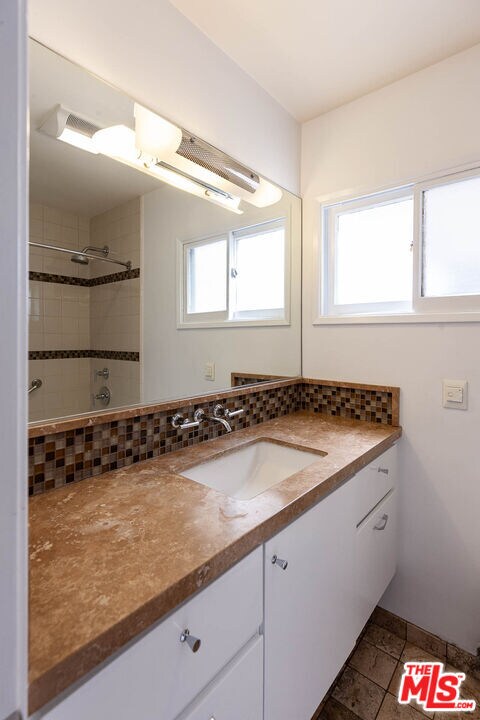 Building Photo - 1430 Rockhaven St