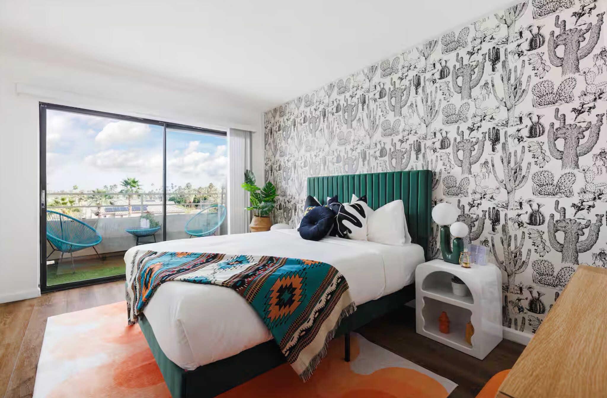 Building Photo - 467 S Calle El Segundo