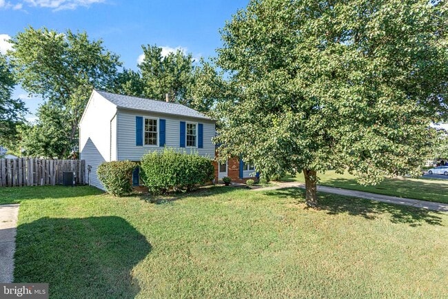Primary Photo - 3525 Norwood Ct