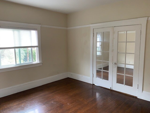 Building Photo - 2717 Derby St