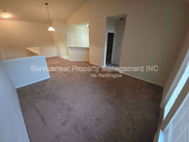 Building Photo - 10479 Villa View Cir