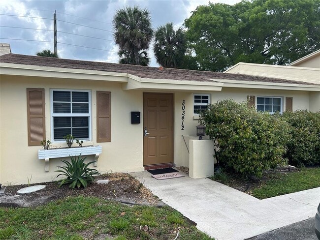 Building Photo - 3034 NW 69th Ct
