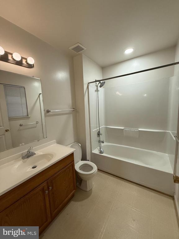 Building Photo - 8514 Dangerfield Rd