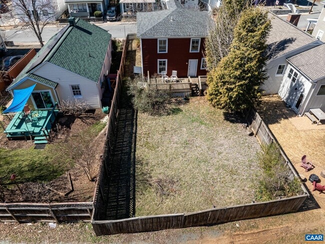 Building Photo - 310 South Street West