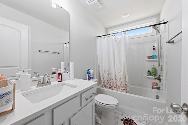 Building Photo - 1136 Ashe Mdw Dr
