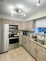 Building Photo - 4748 Old Bent Tree Ln