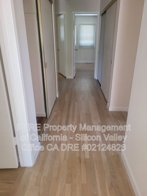 Building Photo - 418 Palo Verde Dr