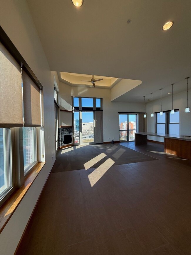 Building Photo - Blue Earth One Bedroom For Lease