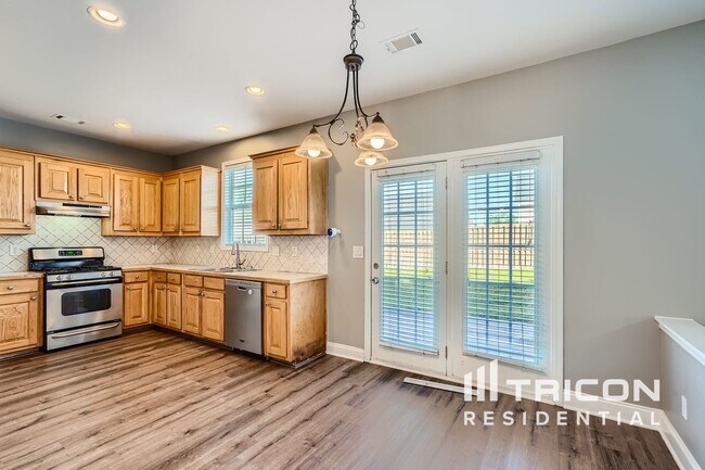 Building Photo - 1265 Leisure Lake Dr