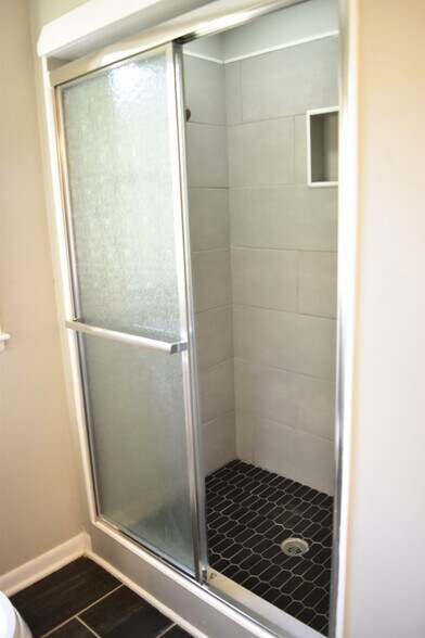 Building Photo - 4020 Ames Dr