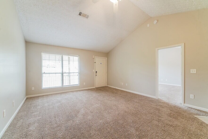 Building Photo - 5519 Denny Dr