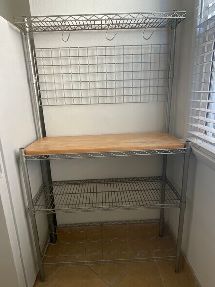 Building Photo - 150 Pomona Ave